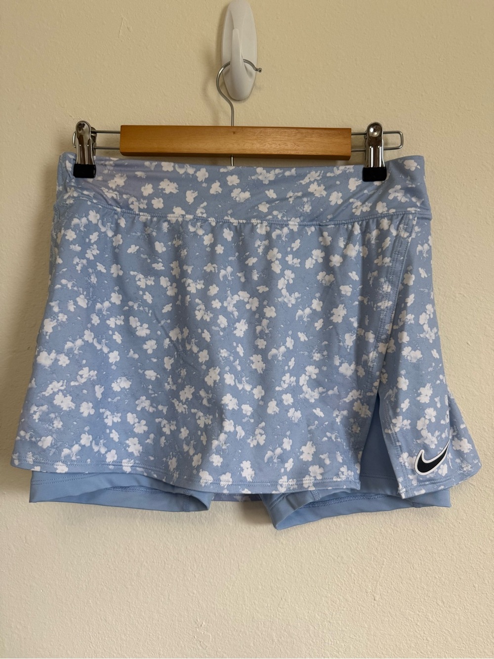 Nike Women's Light Blue Floral Athletic Skort with White Print